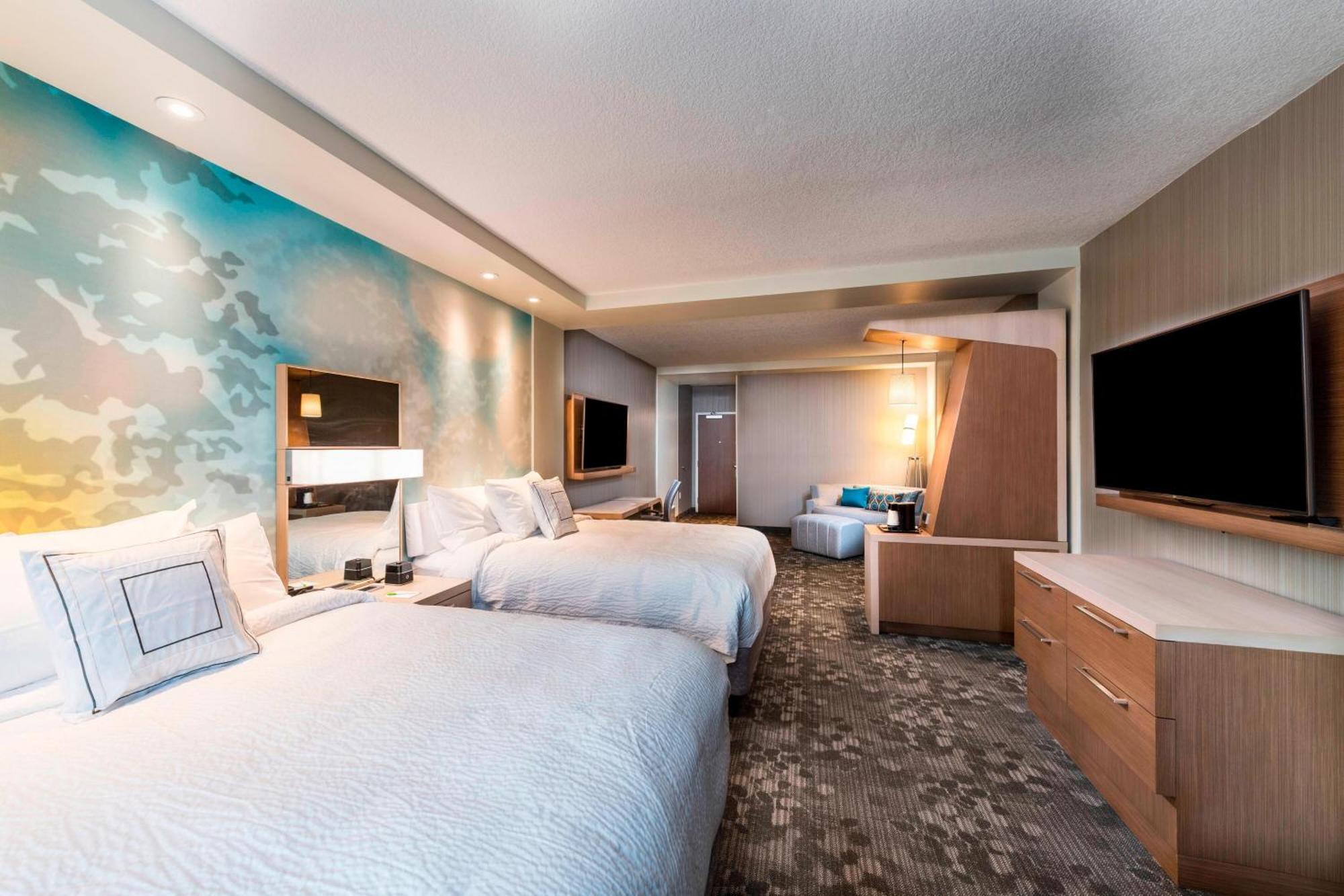 Отель Courtyard By Marriott Tampa Northwest/Veterans Expressway West Chase Экстерьер фото